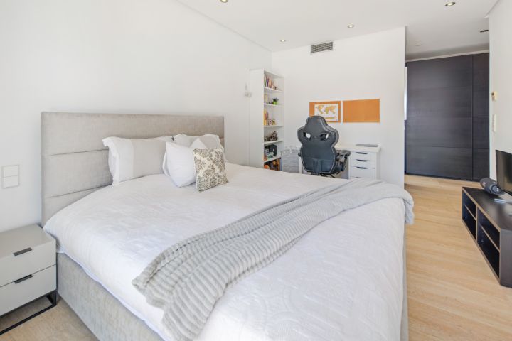 Acueducto 40 - Modern Villa in a Prime Location