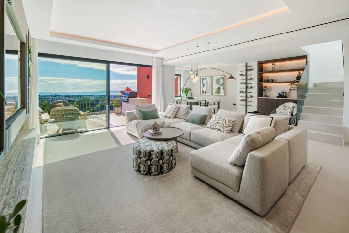 Monte Halcones 3F - Stunning Duplex Penthouse in Prime Location