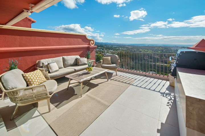 Monte Halcones 3F - Stunning Duplex Penthouse in Prime Location
