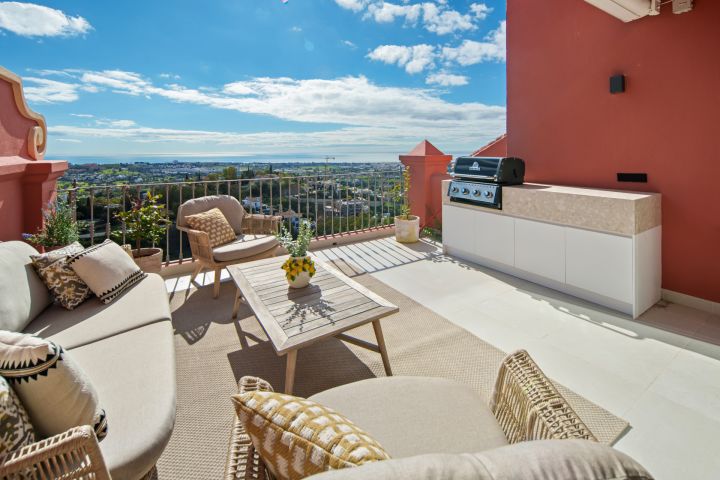 Monte Halcones 3F - Stunning Duplex Penthouse in Prime Location