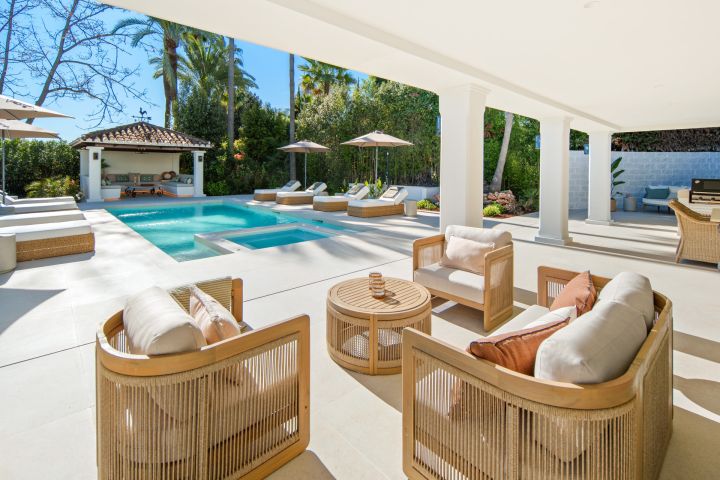 Cerquilla One - Impressive Frontline Golf Villa
