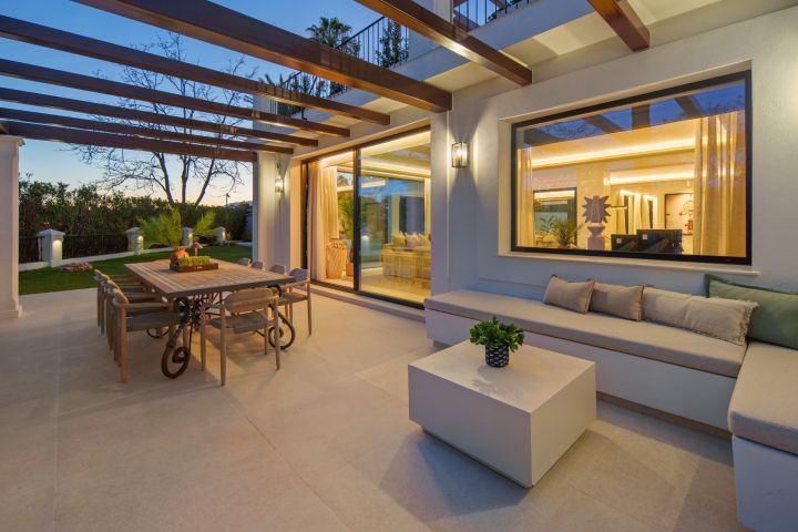 Cerquilla One - Impressive Frontline Golf Villa