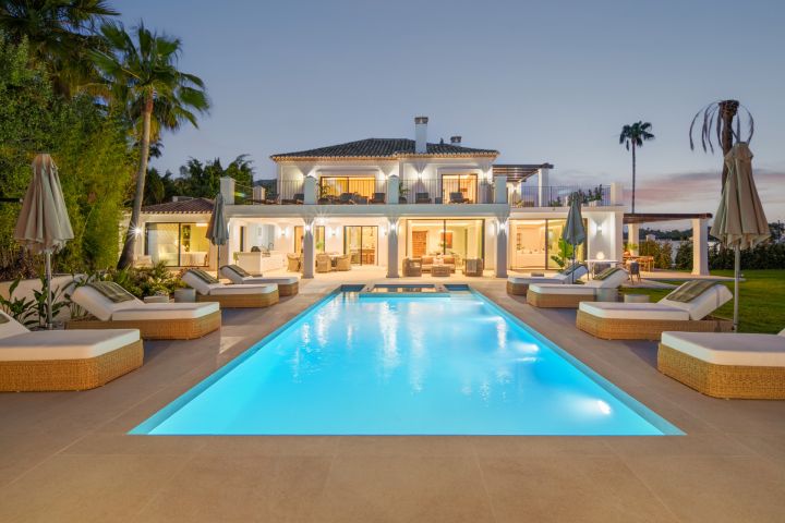 Cerquilla One - Impressive Frontline Golf Villa