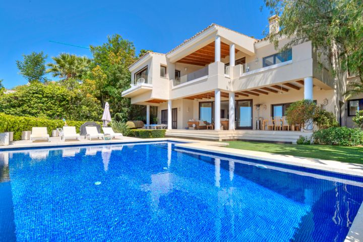 El Herrojo 7 - Andalusian style with beautiful sea views
