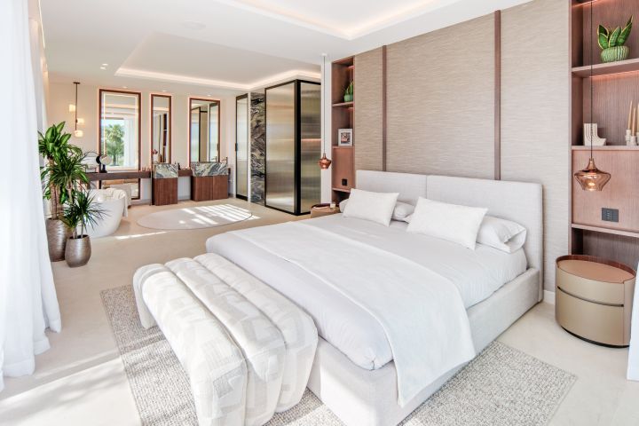 Alcala 70 - Stylish Home with Panoramic Views in Nueva Andalucia