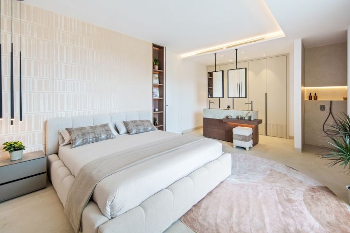 Alcala 70 - Stylish Home with Panoramic Views in Nueva Andalucia