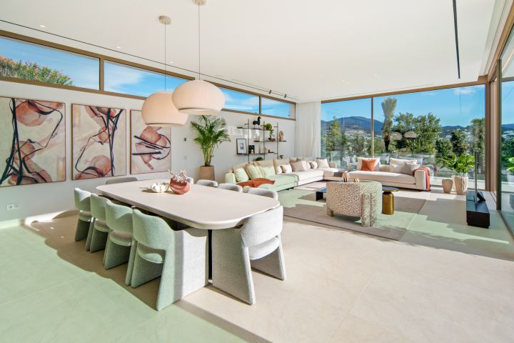 Alcala 70 - Stylish Home with Panoramic Views in Nueva Andalucia