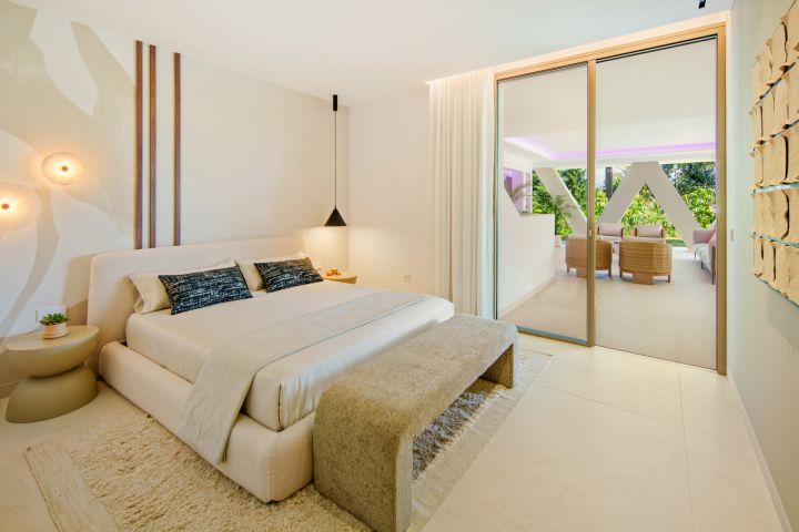 Alcala 70 - Stylish Home with Panoramic Views in Nueva Andalucia