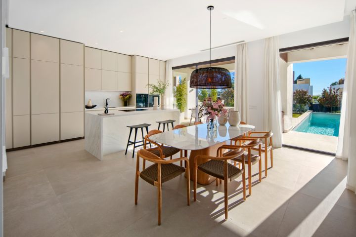 Villa Fuente - Unique Villa in a Gated Community