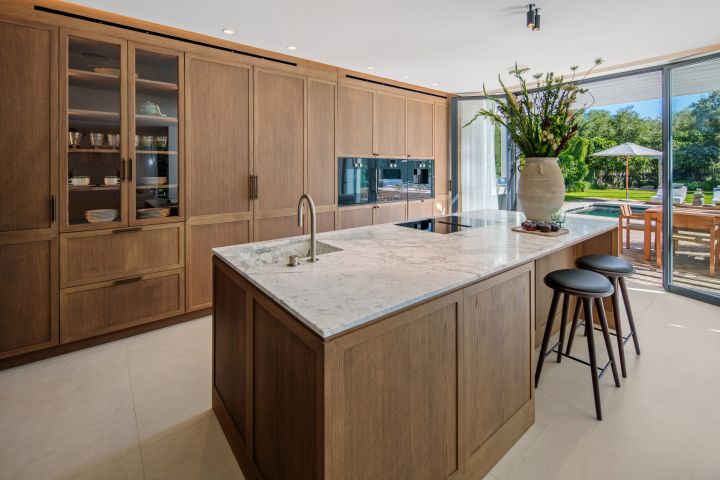 Casa Koi - Frontline Golf Villa in Nueva Andalucía