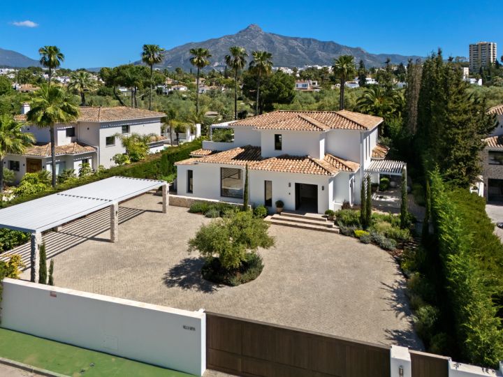Casa Koi - Frontline Golf Villa in Nueva Andalucía