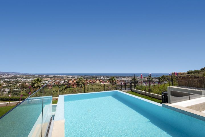Be Lagom 6 - Contemporary Residence with Sea Views