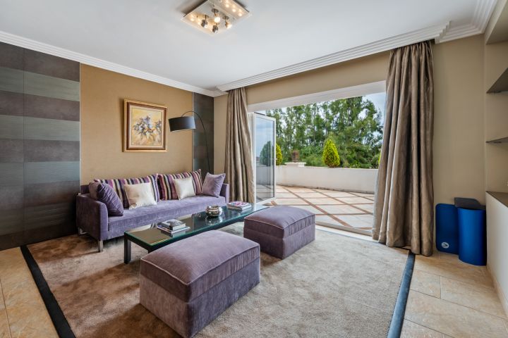Monte Paraiso 10D - Spacious 4-Bedroom Apartment in Marbella Golden Mile