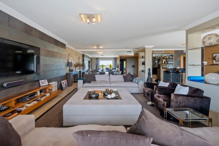 Monte Paraiso 10D - Spacious 4-Bedroom Apartment in Marbella Golden Mile