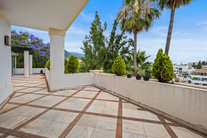 Monte Paraiso 10D - Spacious 4-Bedroom Apartment in Marbella Golden Mile