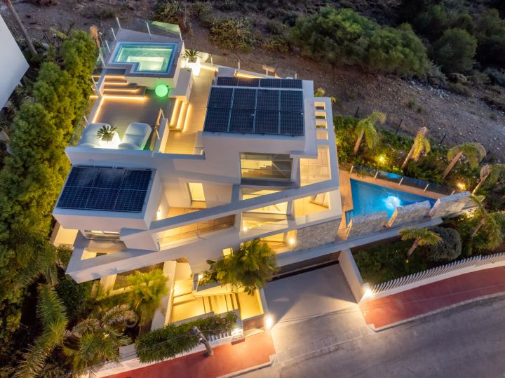 Villa Riva - Villa with Solarium in Nueva Andalucía