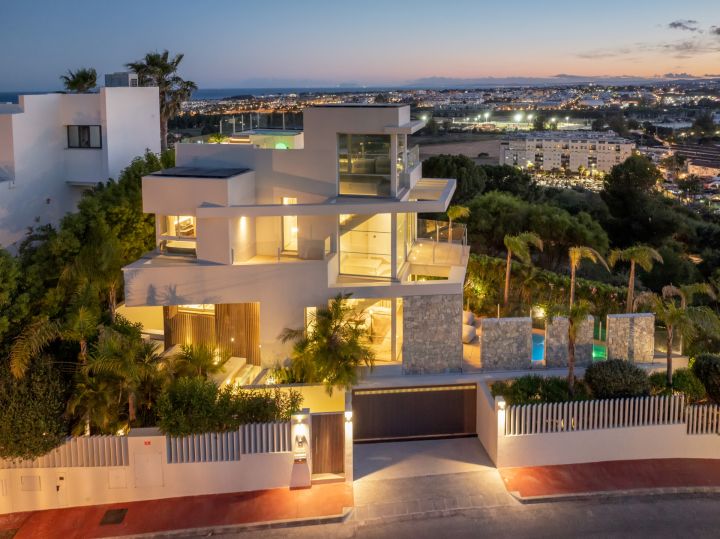 Villa Riva - Villa con solárium en Nueva Andalucía