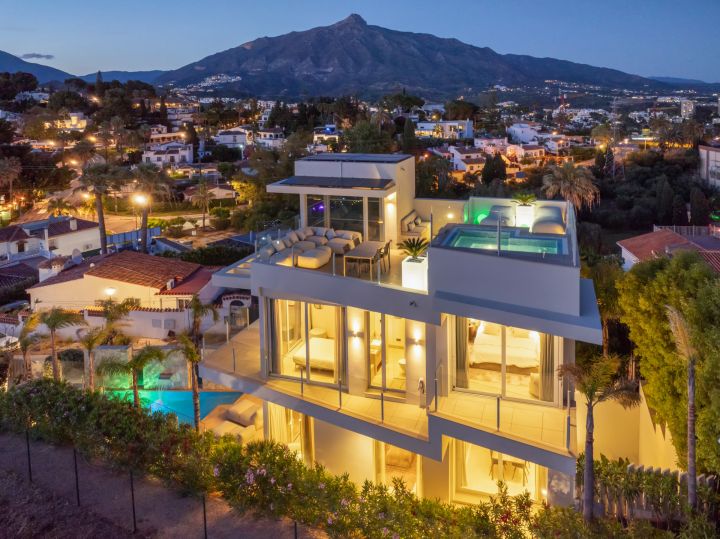 Villa Riva - Villa with Solarium in Nueva Andalucía