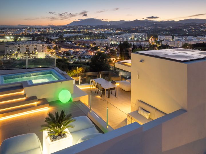 Villa Riva - Villa with Solarium in Nueva Andalucía