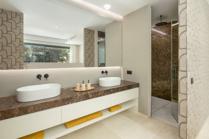 Villa Nara - Elegant Property in La Cerquilla