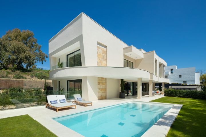 Villa Nara - Elegant Property in La Cerquilla