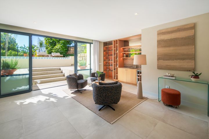 Belfry 1 - Modern Villa in El Campanario