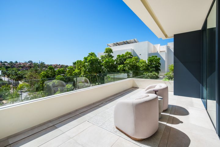 Belfry 1 - Modern Villa in El Campanario