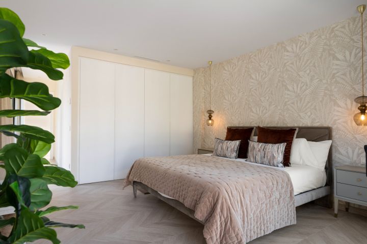 Villa Aura - Elegant Villa in the Golf Valley