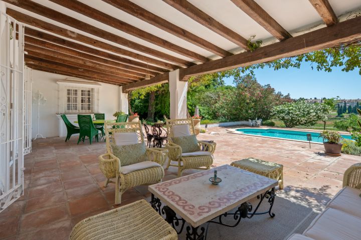 Villa Dos Aguas - Lakefront Cortijo-Style Villa with Expansive Grounds in Benahavis