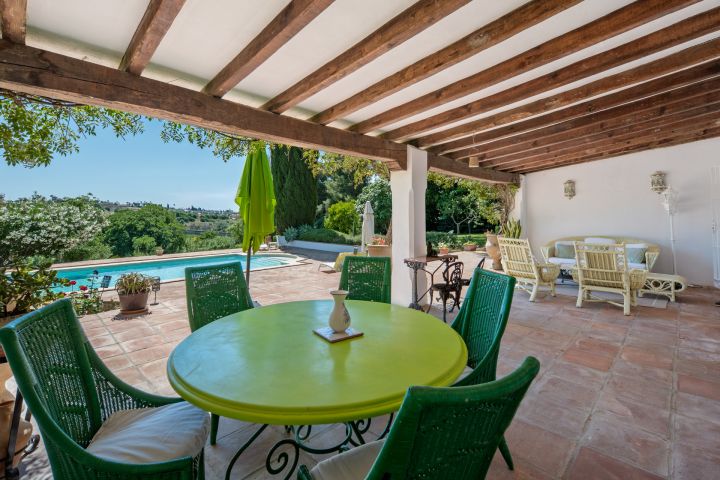 Villa Dos Aguas - Lakefront Cortijo-Style Villa with Expansive Grounds in Benahavis