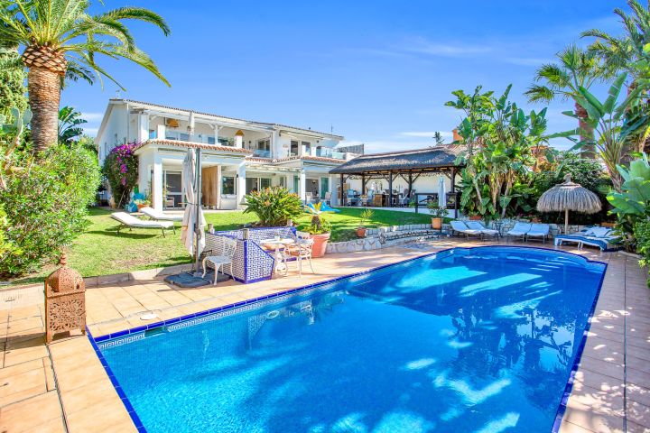 Villa Marbesa - Tropical villa with panoramic views