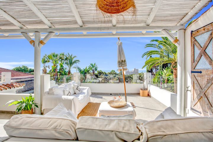 Villa Marbesa - Tropical villa with panoramic views