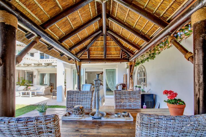 Villa Marbesa - Tropical villa with panoramic views