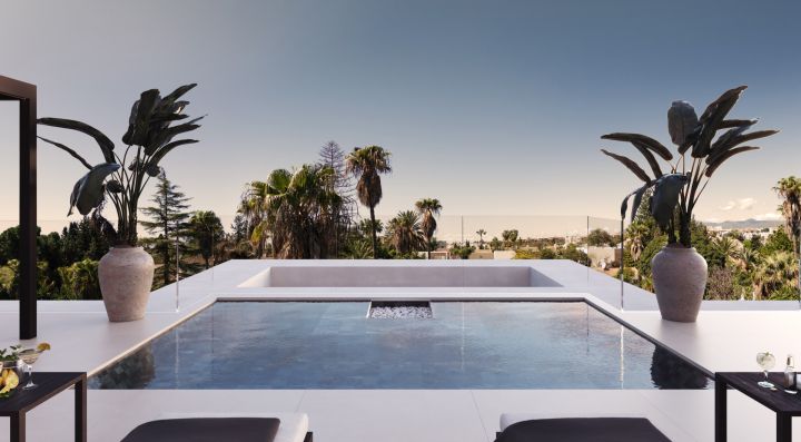 BeSeven by Marein - Secure Luxury Villa in Cortijo Blanco