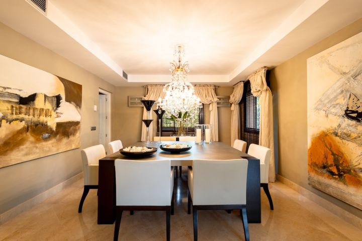Villa Oso - Espectacular villa de estilo andaluz en Los Monteros