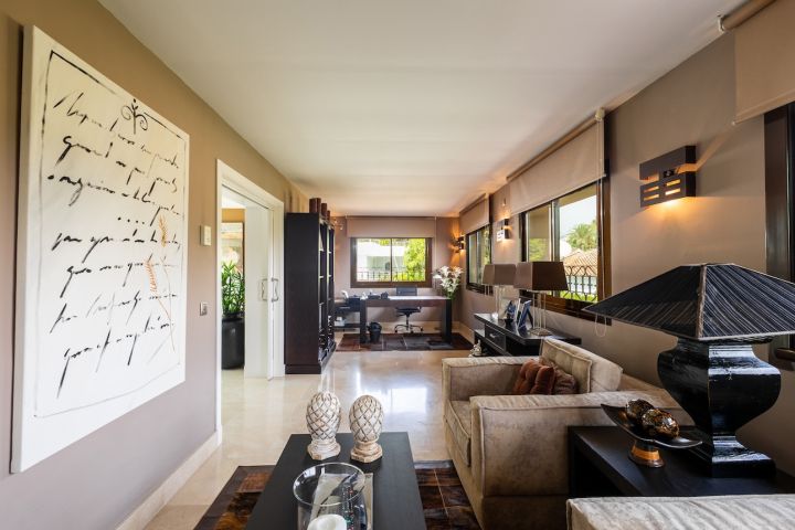 Villa Oso - Espectacular villa de estilo andaluz en Los Monteros