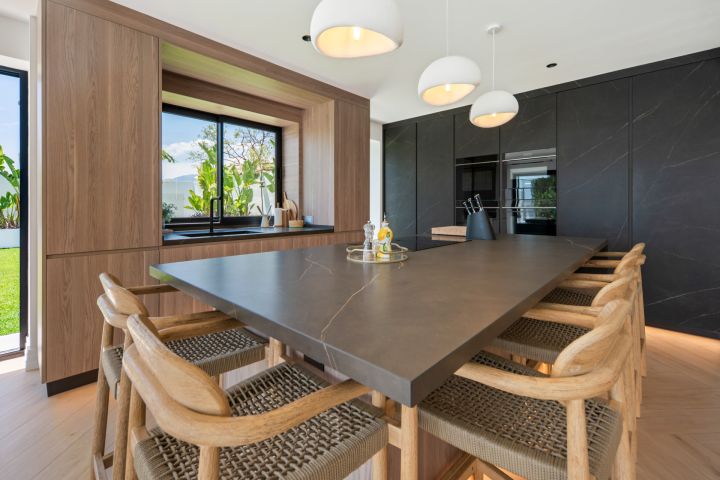 Bel Air Bleu - A Resort-Style Villa With a Soul of Its Own