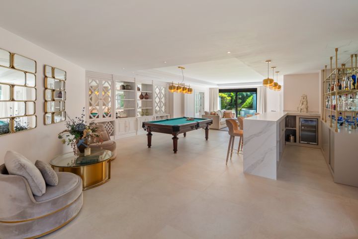 Marbella Hill Club 22 - Villa de luxe à flanc de montagne sur le Golden Mile de Marbella