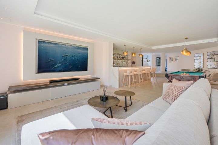 Marbella Hill Club 22 - Villa de luxe à flanc de montagne sur le Golden Mile de Marbella