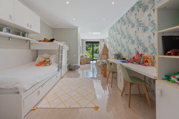 Marbella Hill Club 22 - Villa de luxe à flanc de montagne sur le Golden Mile de Marbella