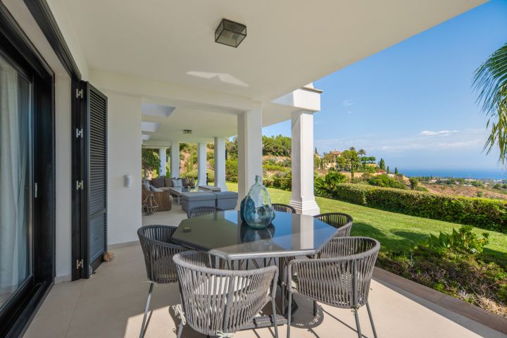 Marbella Hill Club 22 - Villa de luxe à flanc de montagne sur le Golden Mile de Marbella