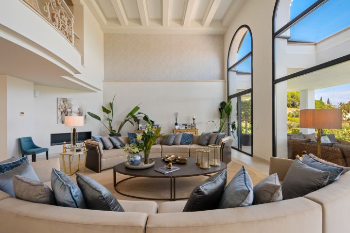 Marbella Hill Club 22 - Villa de luxe à flanc de montagne sur le Golden Mile de Marbella