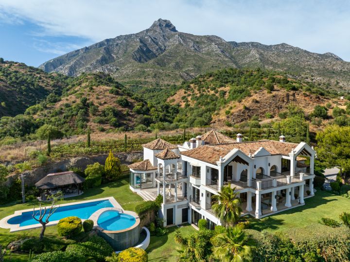 Marbella Hill Club 22 - Villa de luxe à flanc de montagne sur le Golden Mile de Marbella