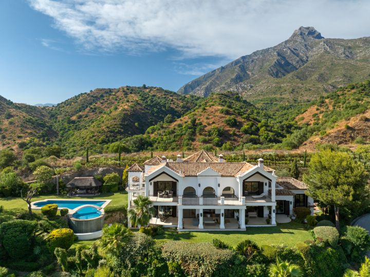 Marbella Hill Club 22 - Villa de luxe à flanc de montagne sur le Golden Mile de Marbella