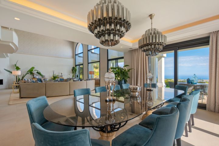 Marbella Hill Club 22 - Villa de luxe à flanc de montagne sur le Golden Mile de Marbella