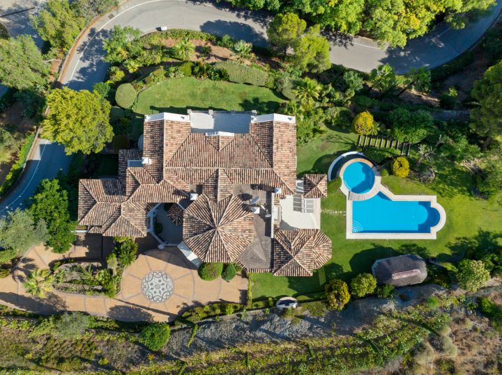 Marbella Hill Club 22 - Villa de luxe à flanc de montagne sur le Golden Mile de Marbella