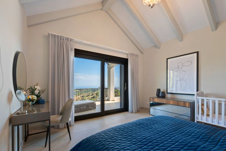 Marbella Hill Club 22 - Villa de luxe à flanc de montagne sur le Golden Mile de Marbella