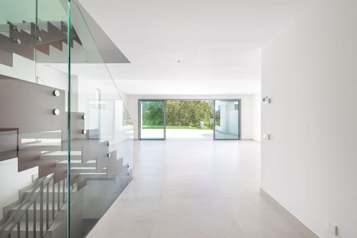 Treetops 5 - Modern Corner Townhouse in Guadalmina Alta