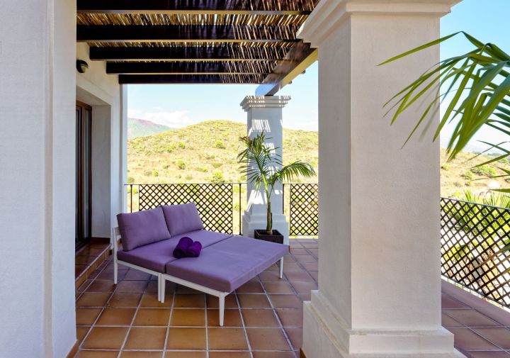 Benahavis Hills Country Club - White Mountain Andalusian-Style Residence