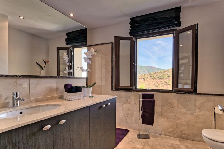 Benahavis Hills Country Club - White Mountain Andalusian-Style Residence